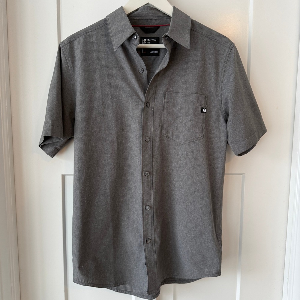 Marmot Mens Sz Small Short Sleeve Button Down Hiking Shirt Gray Breathable